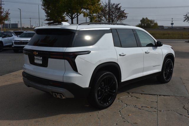 New 2026 Chevrolet Traverse LT w/ LPO, Floor Liner Package image 5