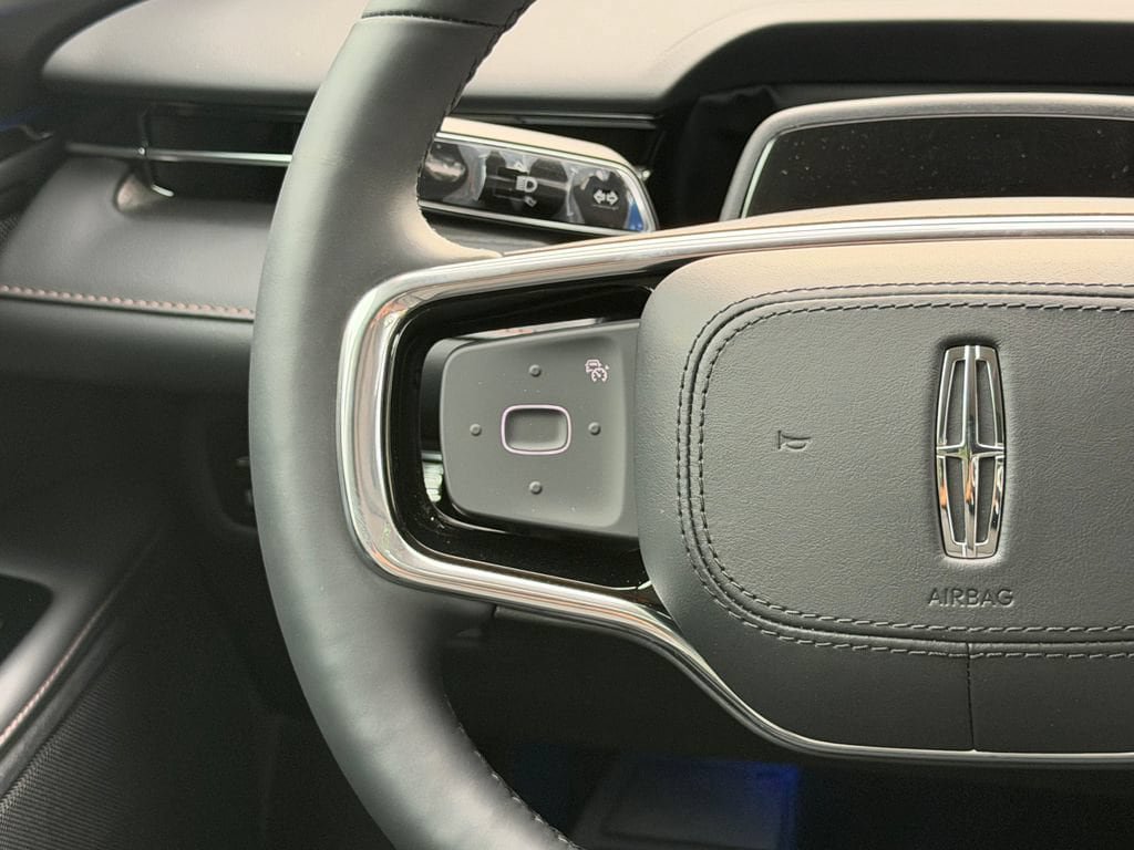New 2026 Lincoln Nautilus Premier w/ Equipment Group 102A AWD/4WD image 15