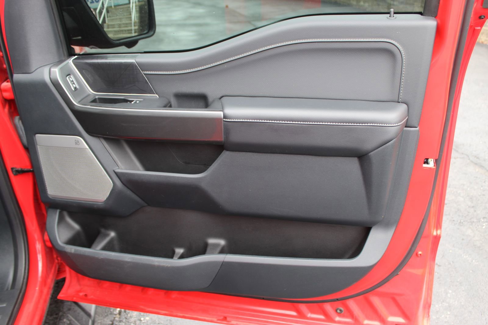 Used 2023 Ford F150 XLT w/ Equipment Group 302A High image 13