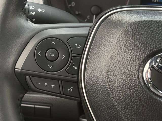 Used 2025 Toyota Corolla SE image 14