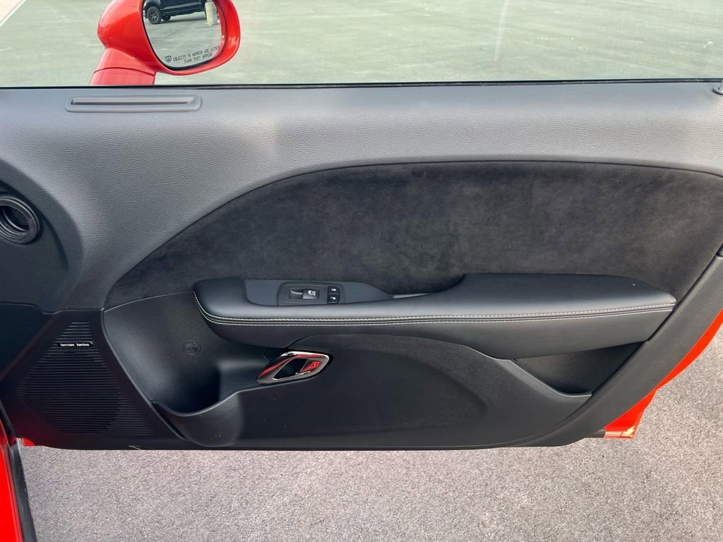 Used 2019 Dodge Challenger SRT Hellcat Redeye image 33