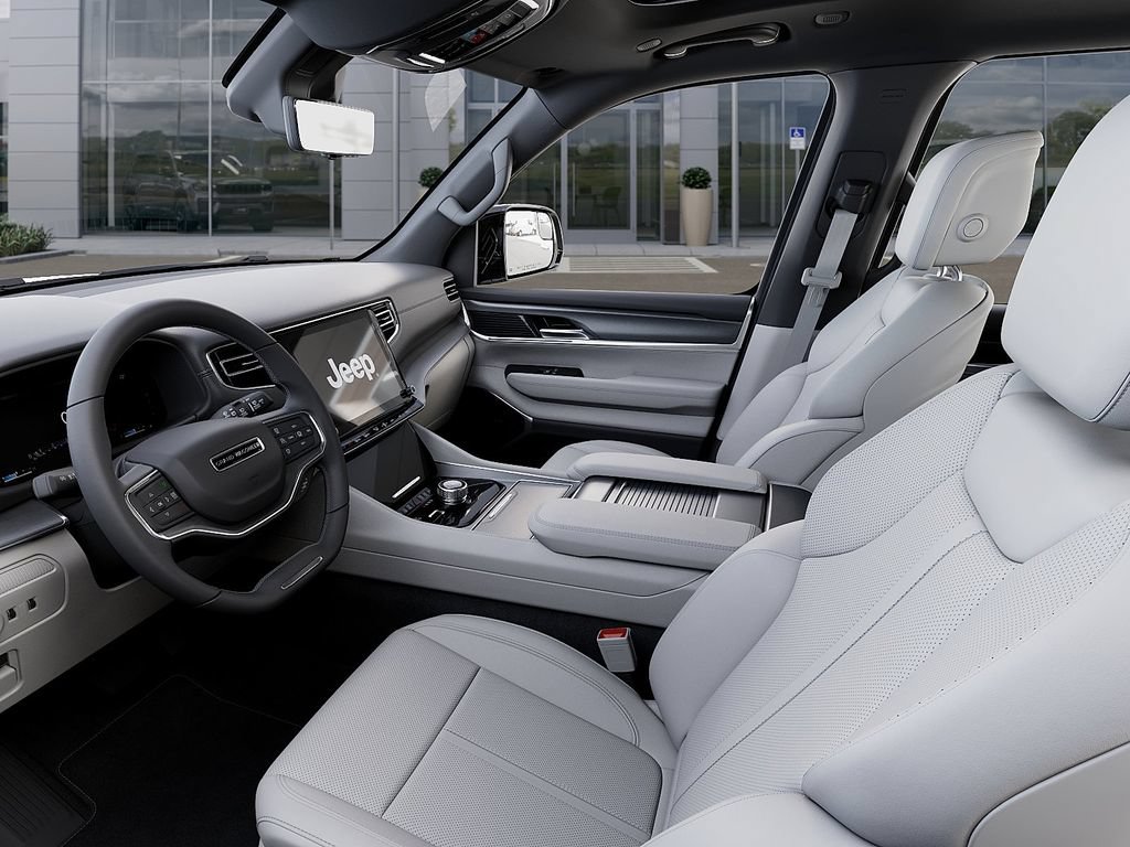New 2026 Jeep Grand Wagoneer L 4WD w/ Premium Group I image 22
