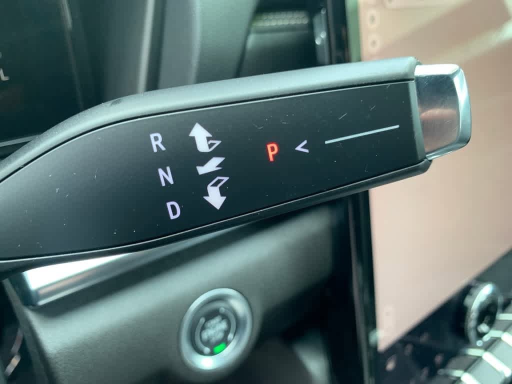 Used 2025 GMC Terrain Elevation image 25
