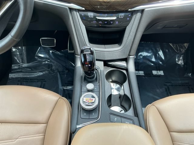 Used 2023 Cadillac XT6 Sport w/ Platinum Package AWD/4WD image 15