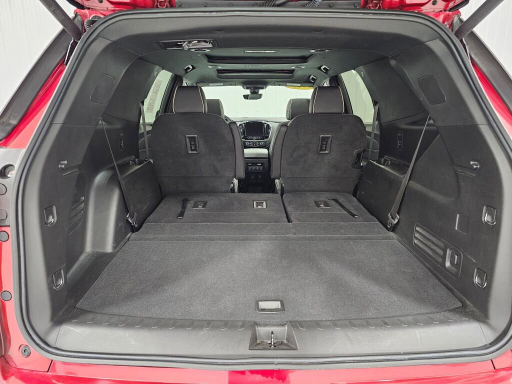 Used 2023 Chevrolet Traverse Premier image 20