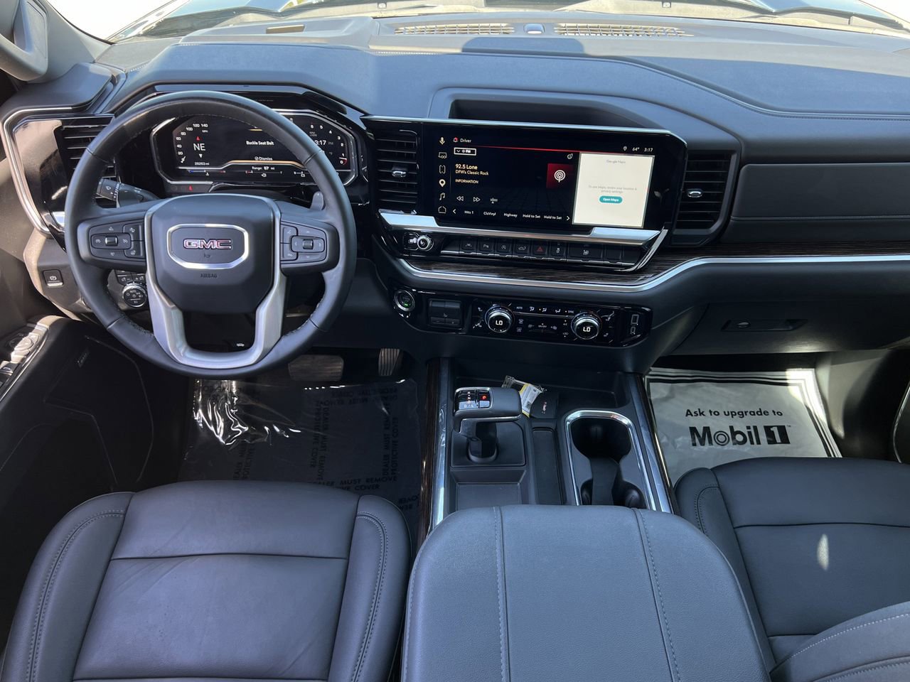 Used 2024 GMC Sierra 1500 Elevation w/ Elevation Premium Package image 11