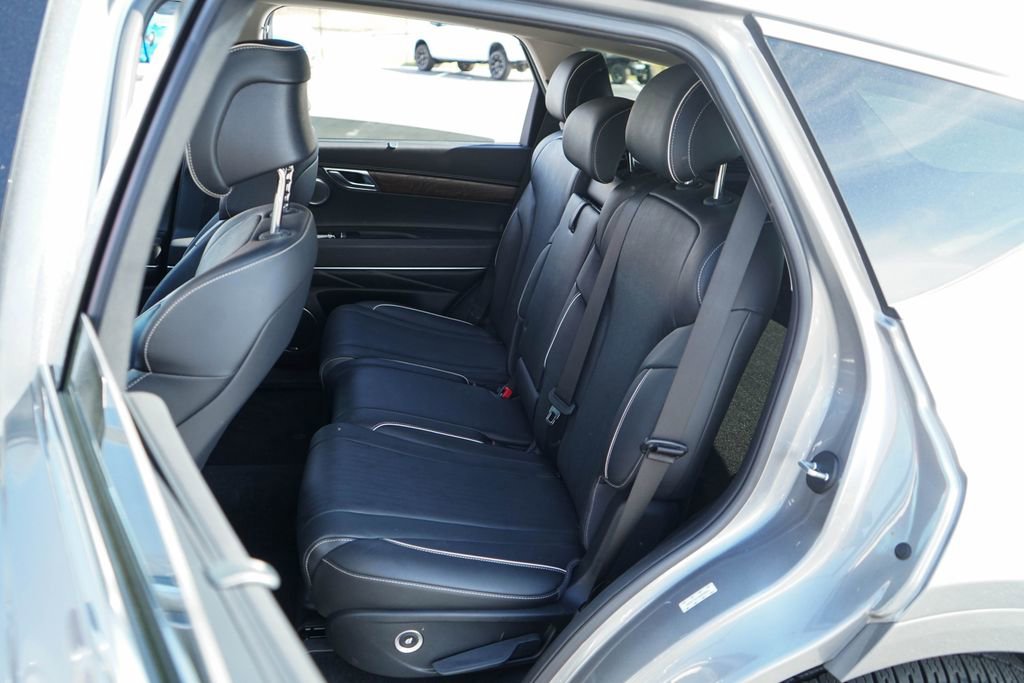 Used 2021 Genesis GV80 3.5T w/ Advanced Package 06 image 34