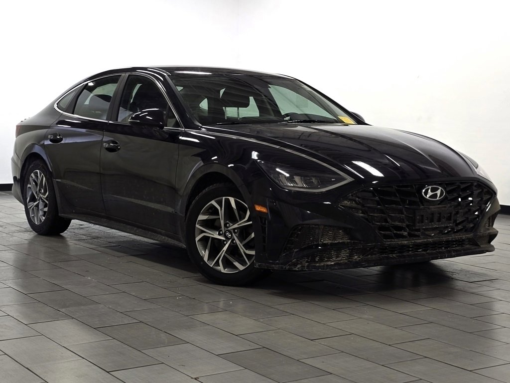 Used 2022 Hyundai Sonata SEL image 2