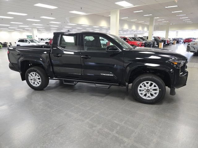 New 2026 Toyota Tacoma SR5 AWD/4WD image 6