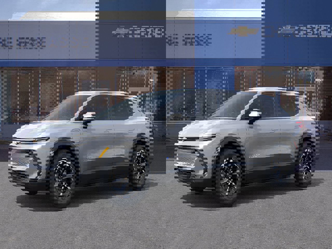 New 2026 Chevrolet Equinox EV LT image 2