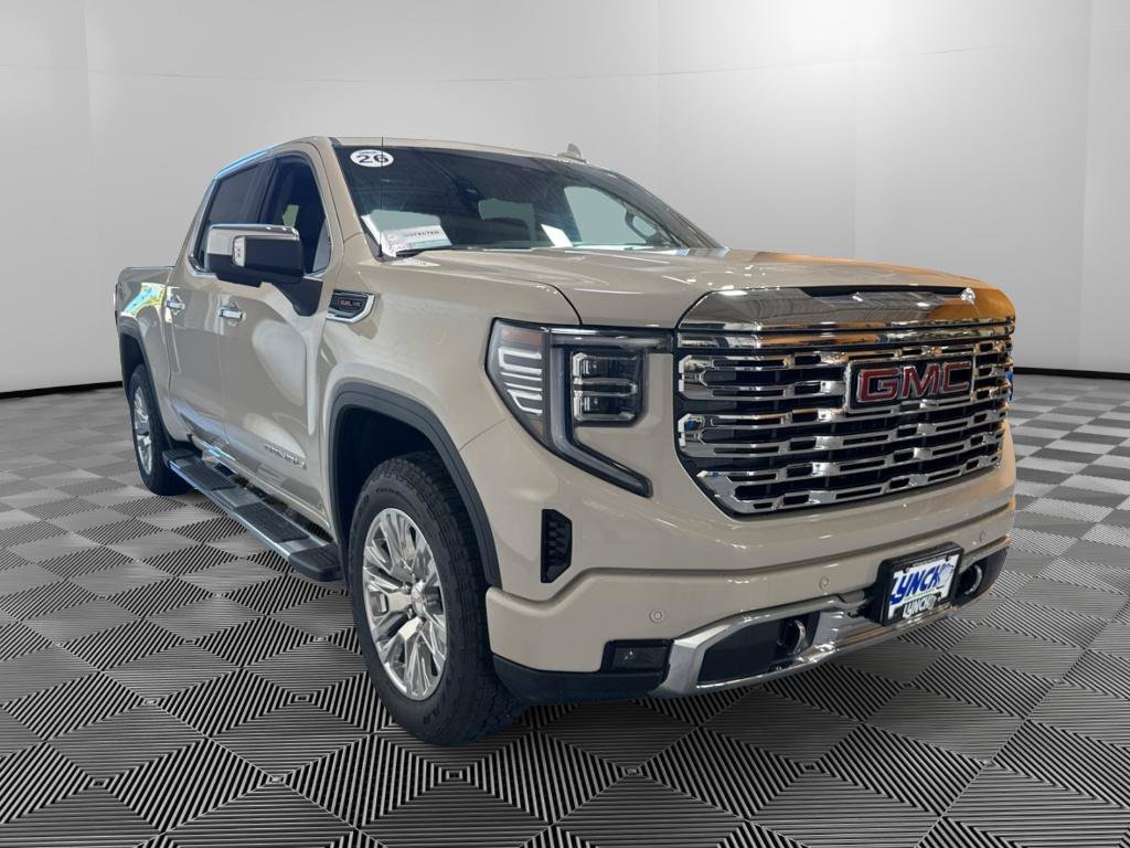 New 2026 GMC Sierra 1500 Denali w/ Technology Package AWD/4WD image 7