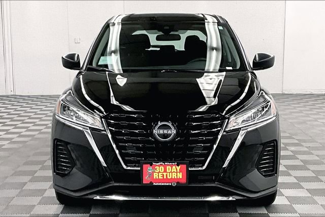 New 2025 Nissan Kicks Play S image 16