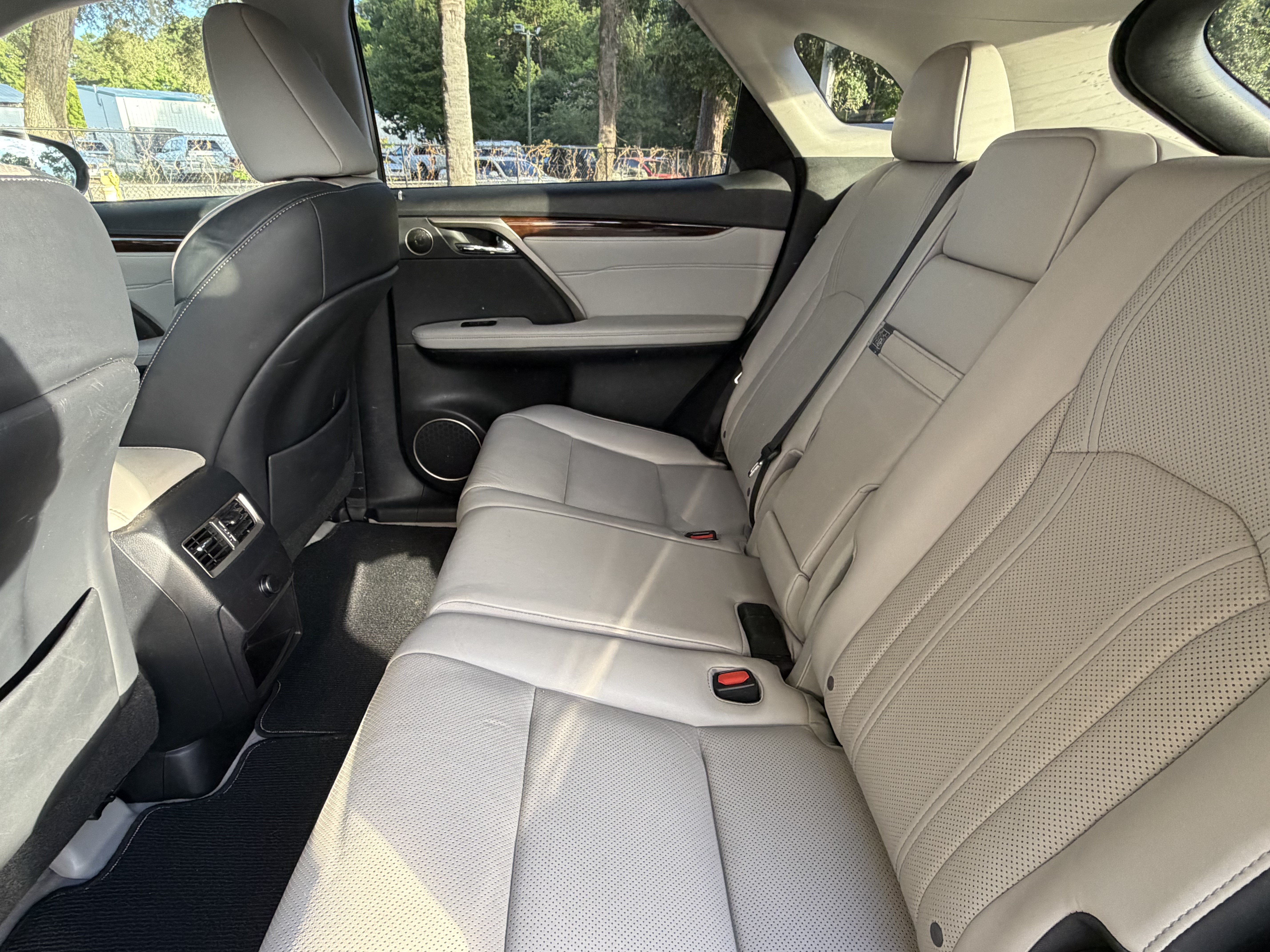 Used 2017 Lexus RX 350 AWD w/ Premium Package image 32