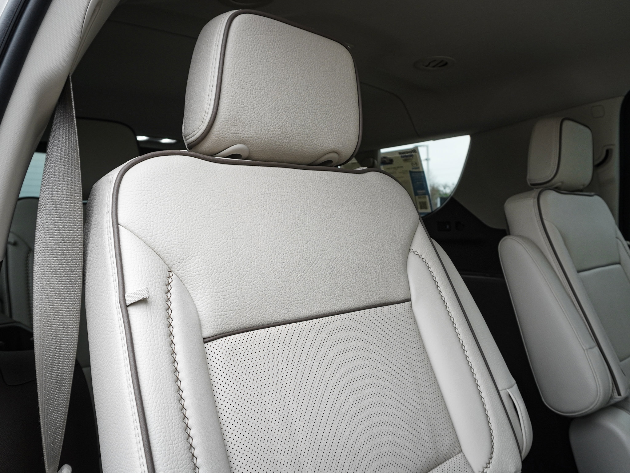 Used 2022 GMC Yukon XL Denali image 34