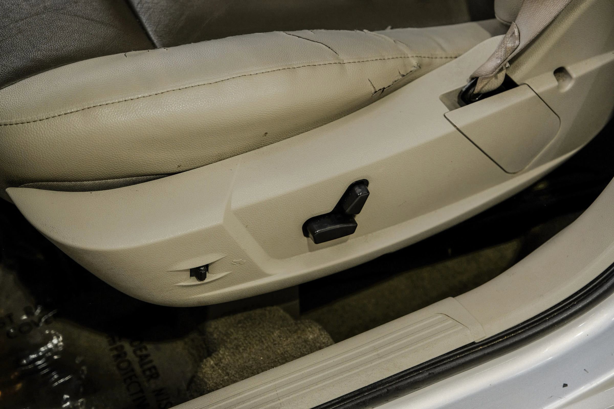 Used 2008 Chrysler 300 Touring image 35