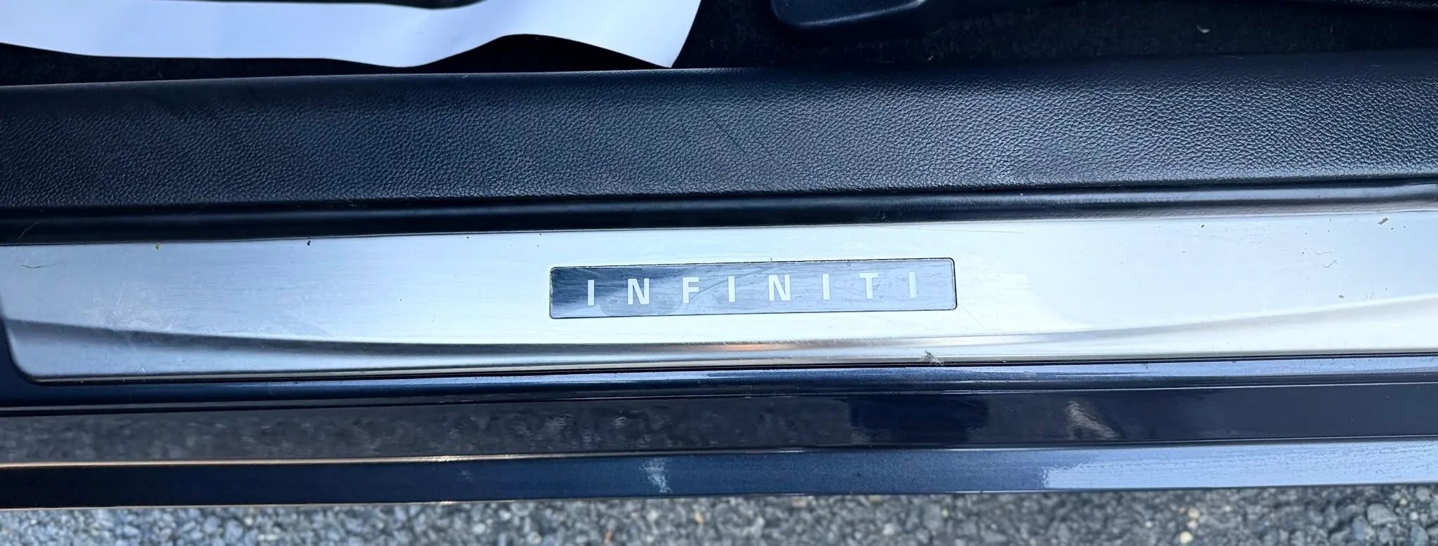 Used 2011 INFINITI G37 x Sedan w/ Premium Pkg image 25