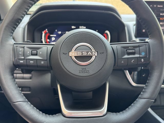Used 2024 Nissan Rogue SL w/ SL Premium Package AWD/4WD image 12