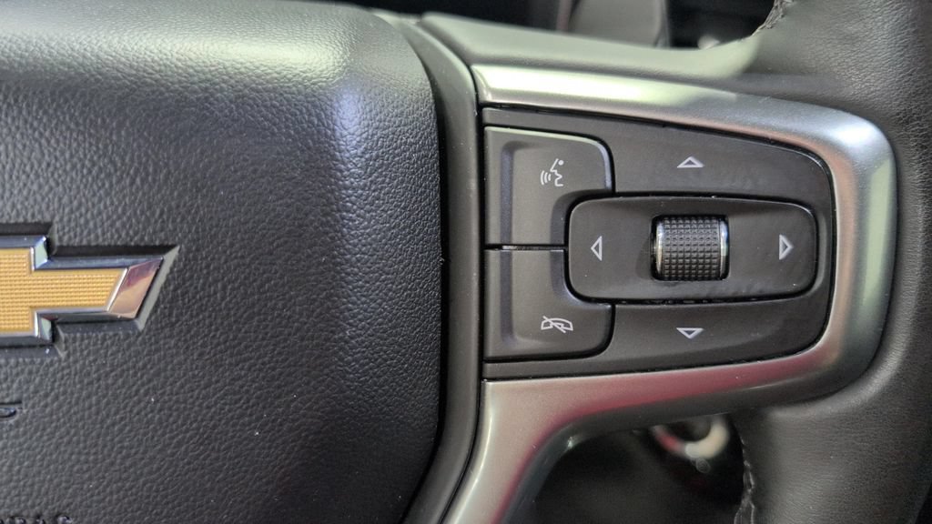 Used 2024 Chevrolet Silverado 1500 LTZ AWD/4WD image 12