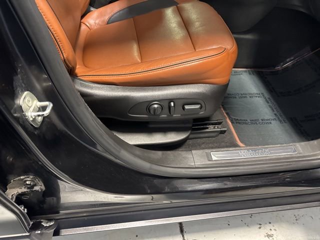 Used 2017 GMC Acadia SLT image 19