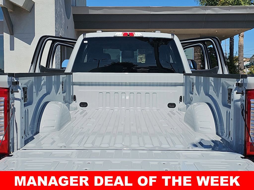 New 2026 Ford F350 Lariat w/ FX4 Off-Road Package image 12