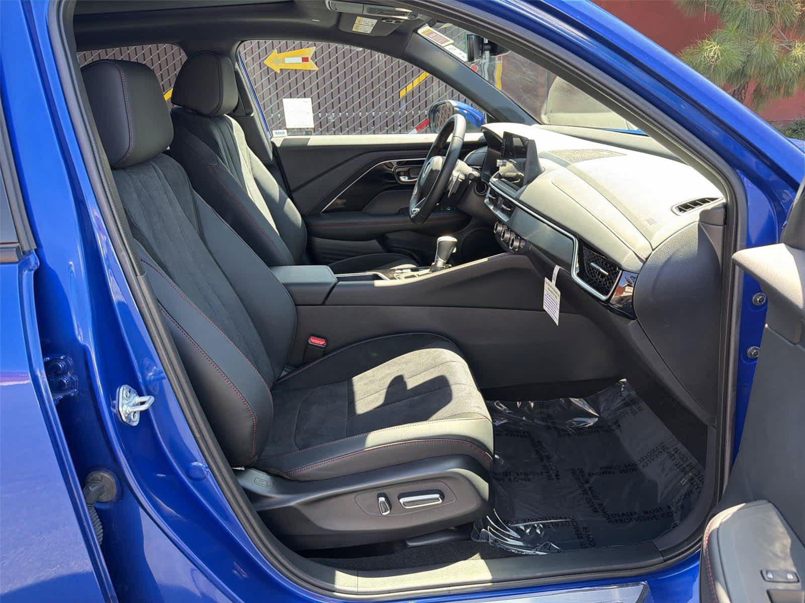Certified 2025 Acura ADX A-Spec FWD image 15