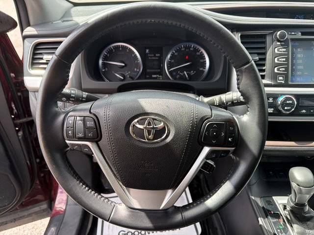 Used 2019 Toyota Highlander Limited AWD/4WD image 21