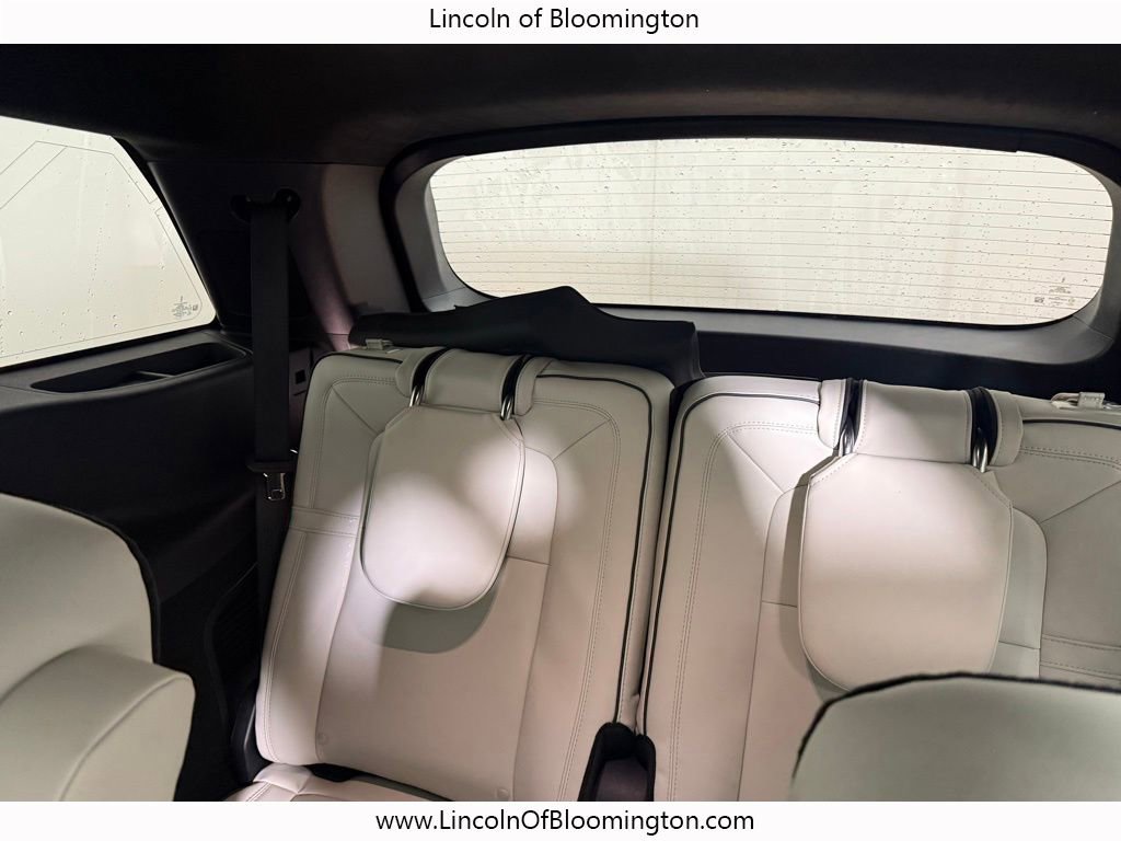 New 2026 Lincoln Aviator Black Label w/ Jet Appearance Package image 56