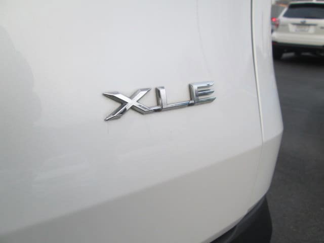 Used 2025 Toyota Grand Highlander AWD image 7