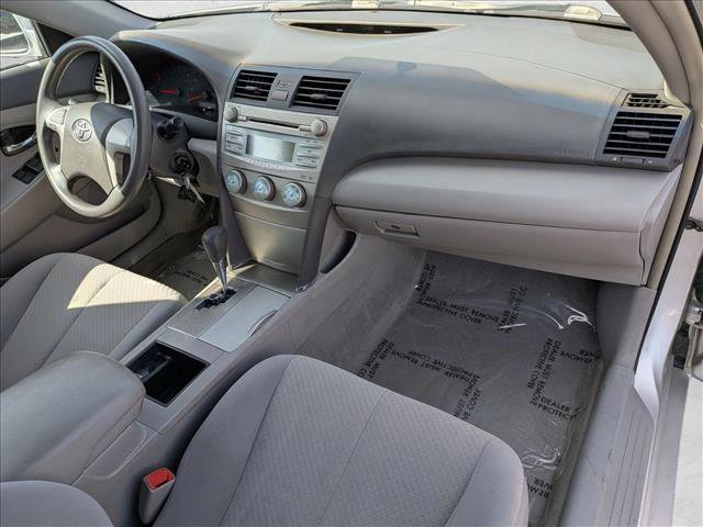 Used 2008 Toyota Camry LE image 19