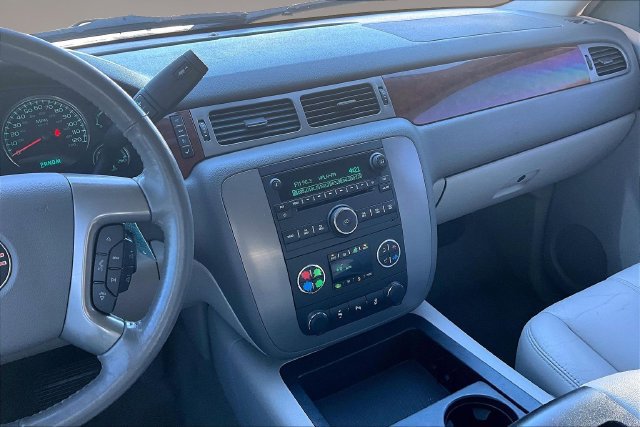 Used 2014 GMC Yukon SLT w/ Regional Value Package RWD image 8