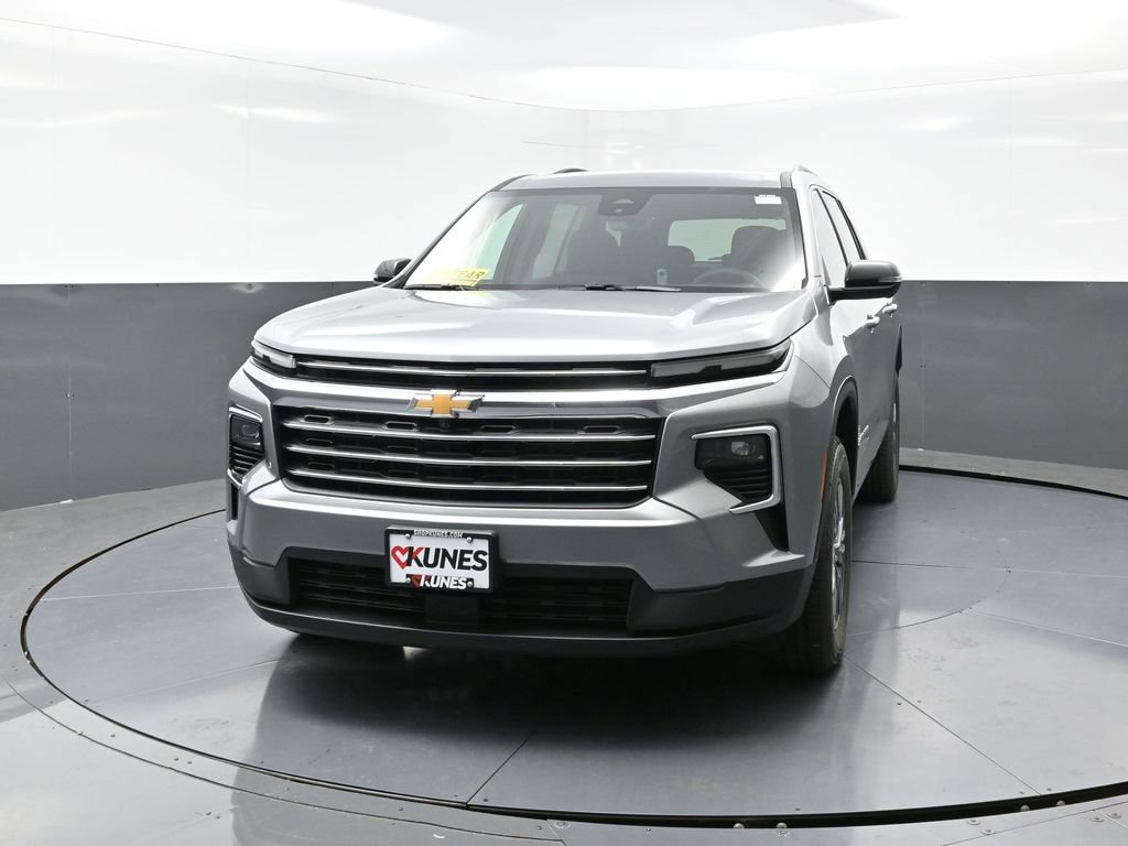New 2026 Chevrolet Traverse LT w/ Driver Confidence Package image 4