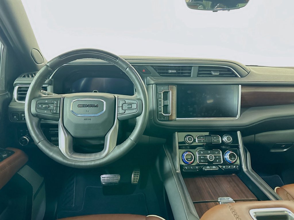 Used 2024 GMC Yukon Denali Ultimate AWD/4WD image 26