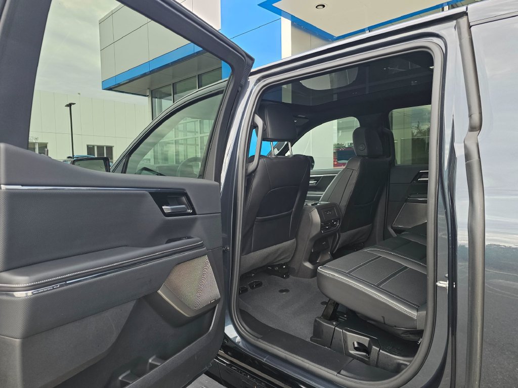 Used 2026 GMC Sierra EV Denali AWD/4WD image 19