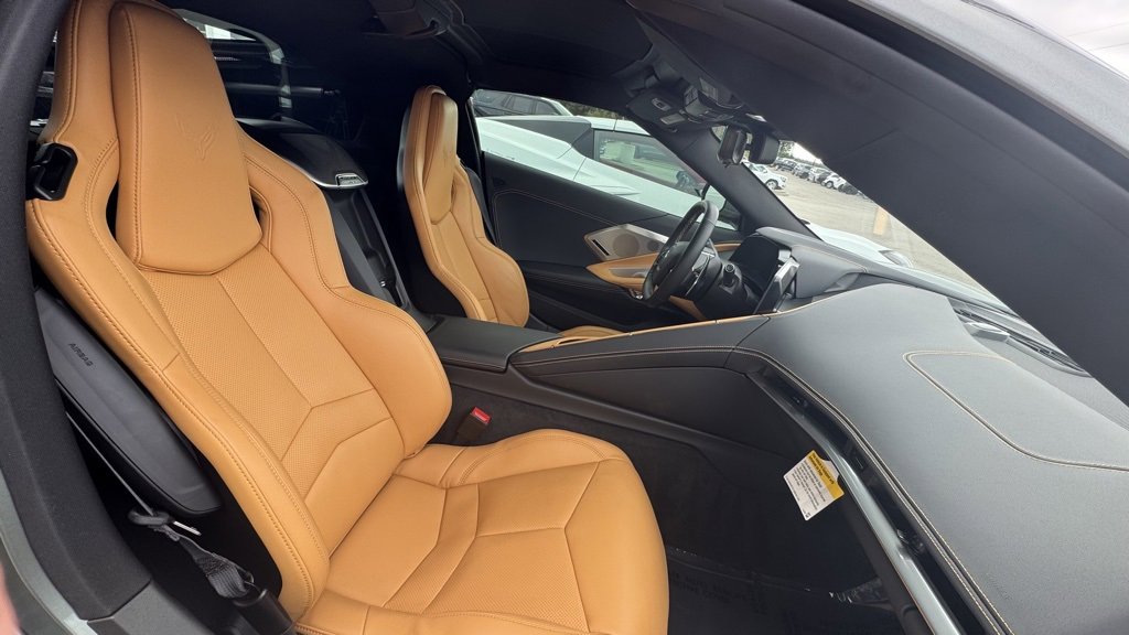 Used 2023 Chevrolet Corvette Stingray Preferred Cpe w/ 2LT image 6