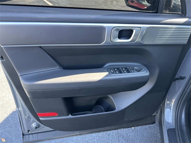 Used 2024 Hyundai Santa Fe SE image 23