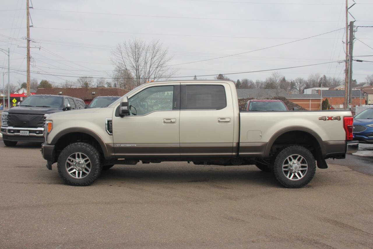 Used 2017 Ford F350 King Ranch w/ King Ranch Ultimate Package image 6