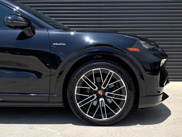New 2026 Porsche Cayenne Electric AWD/4WD image 11