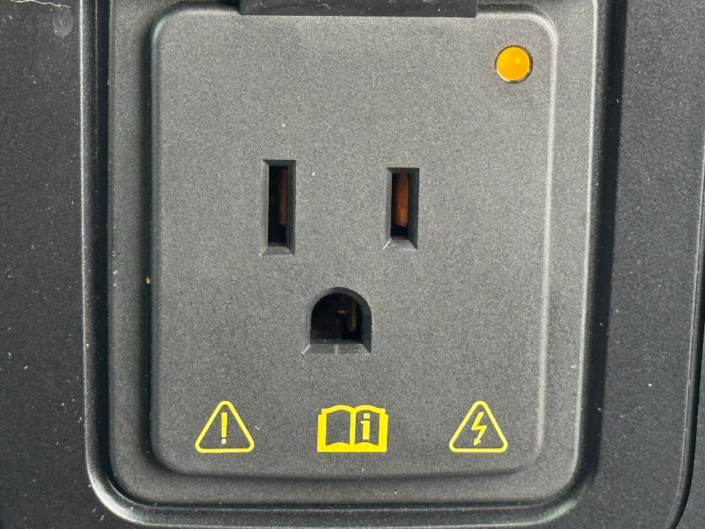 Used 2021 Ford F150 Lariat w/ Equipment Group 502A High image 8