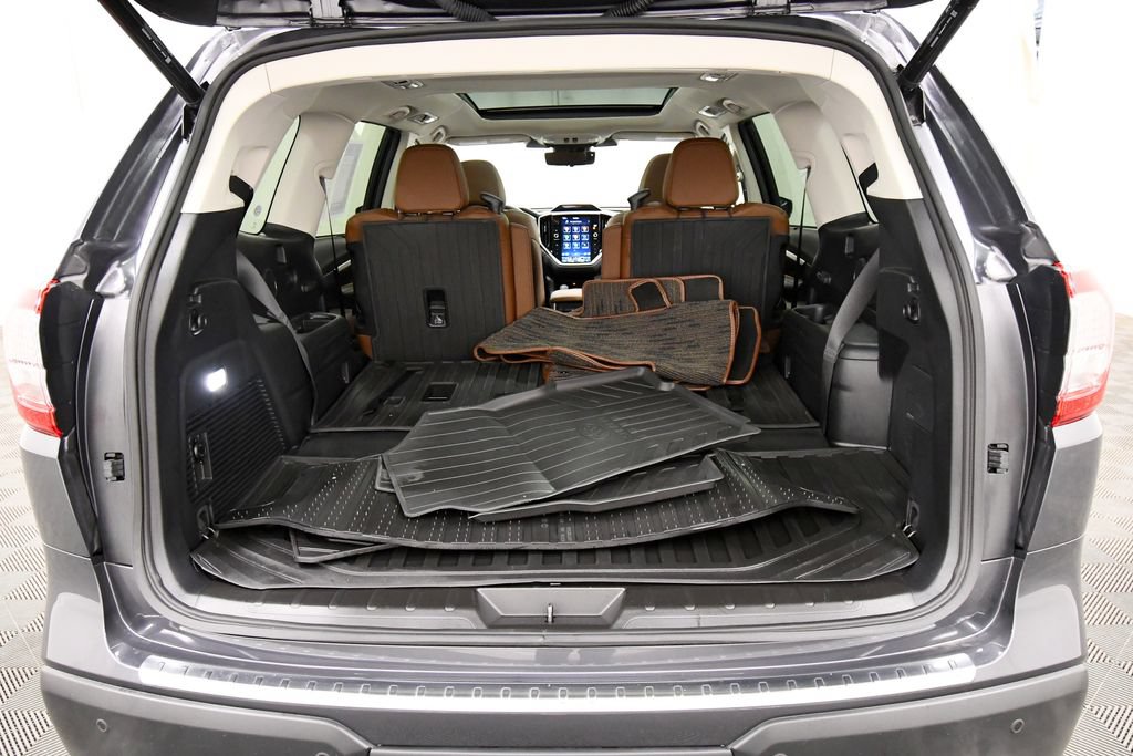Used 2025 Subaru Ascent Touring AWD/4WD image 7