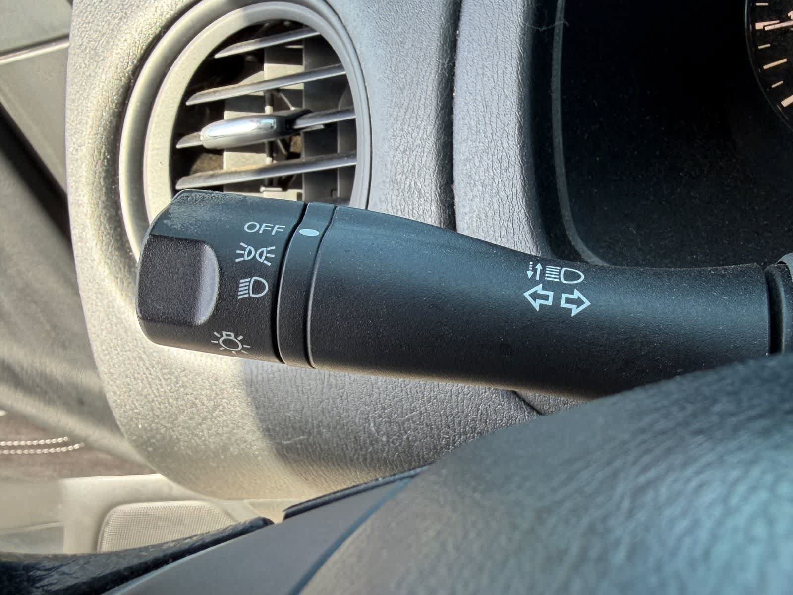 Used 2015 Nissan Pathfinder S FWD image 21