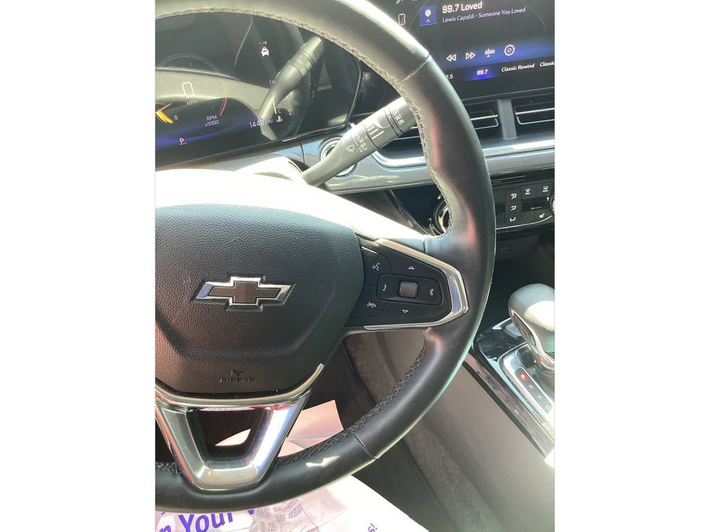 Used 2024 Chevrolet Trax ACTIV FWD image 33