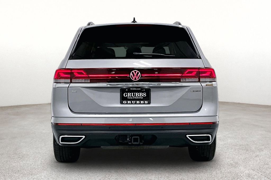 Used 2025 Volkswagen Atlas SE AWD/4WD image 6