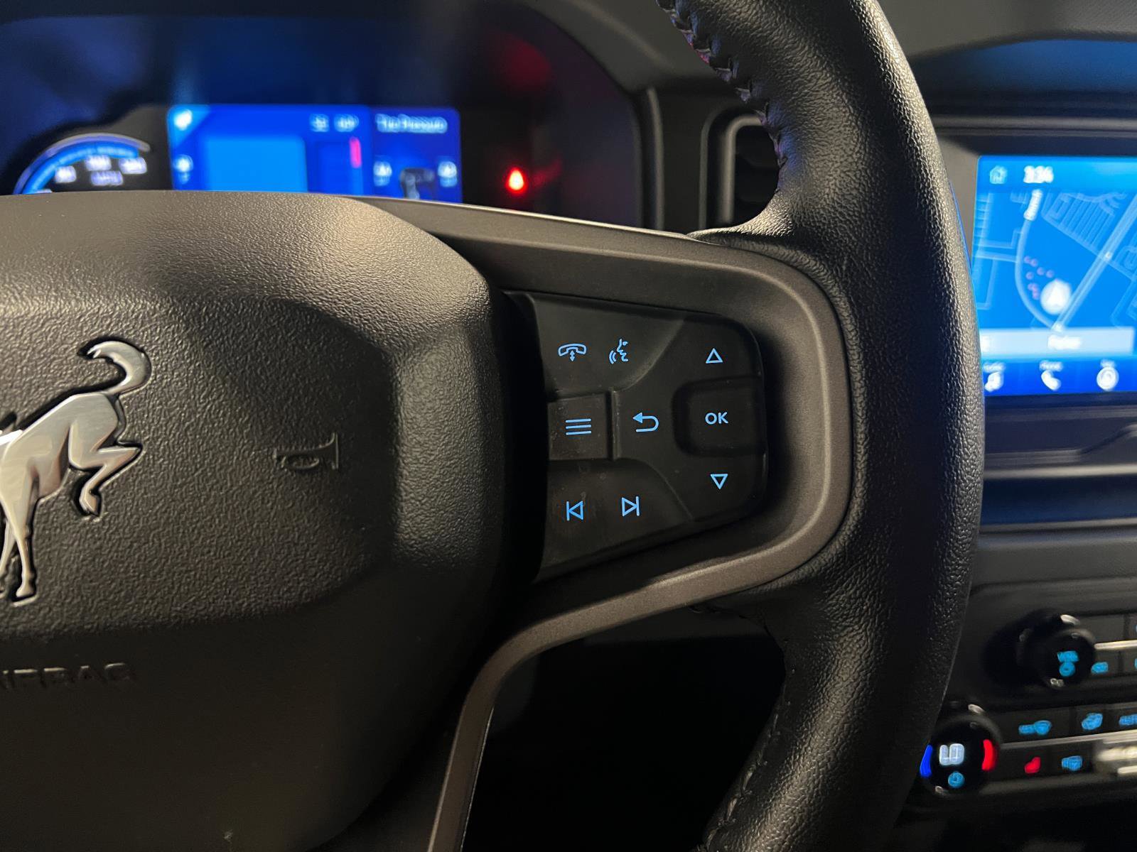 Used 2023 Ford Bronco Big Bend w/ Sasquatch Package image 14