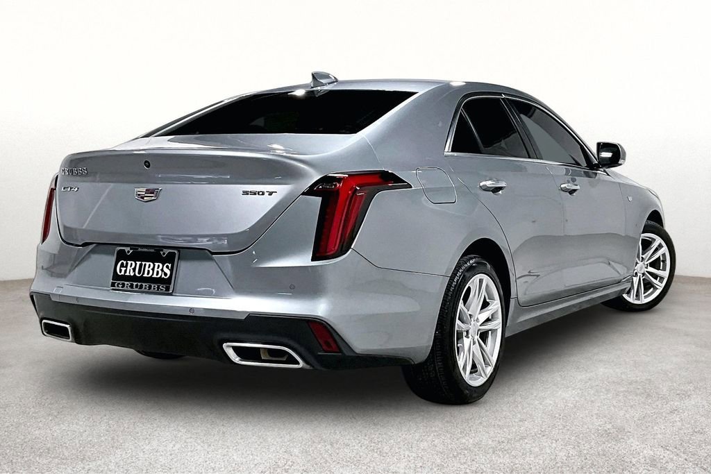Used 2025 Cadillac CT4 Luxury image 2