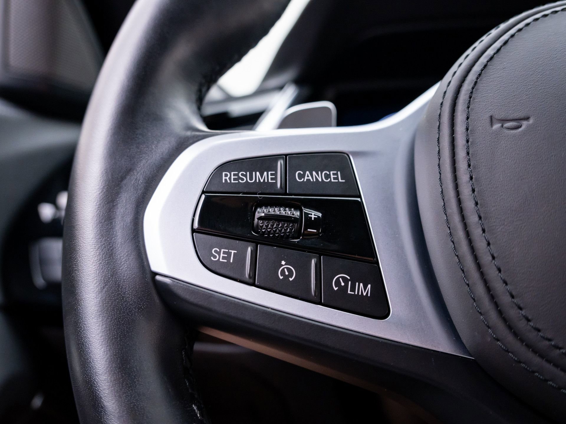 Certified 2026 BMW Z4 sDrive30i image 28