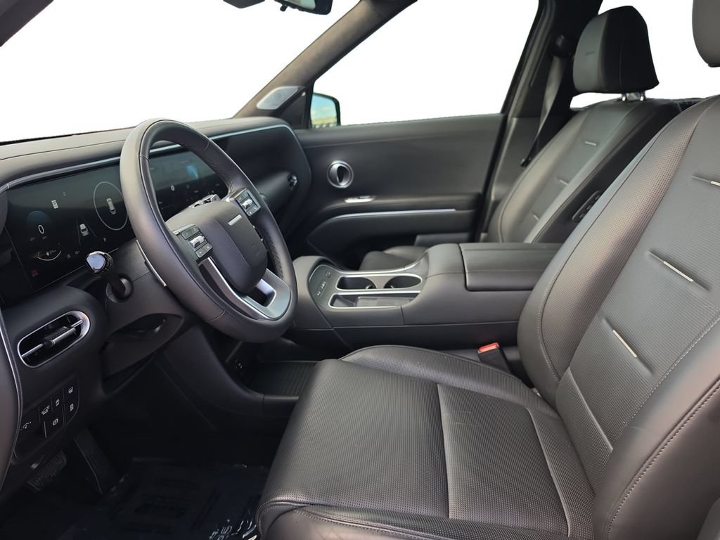 Certified 2026 Hyundai Palisade Calligraphy FWD image 12
