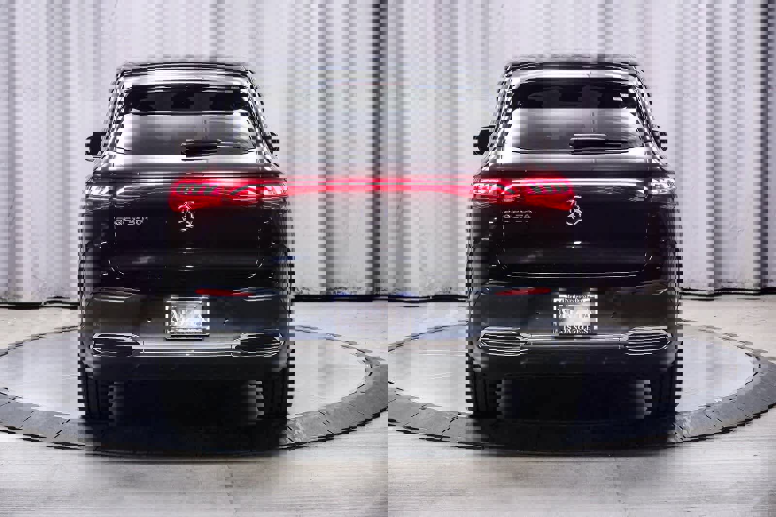 Certified 2023 Mercedes-Benz EQE 350+ SUV image 3