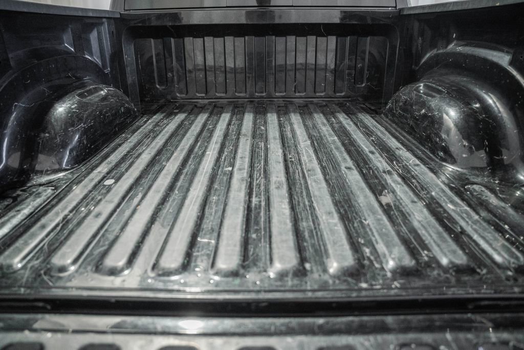 Used 2022 RAM 1500 Laramie AWD/4WD image 13