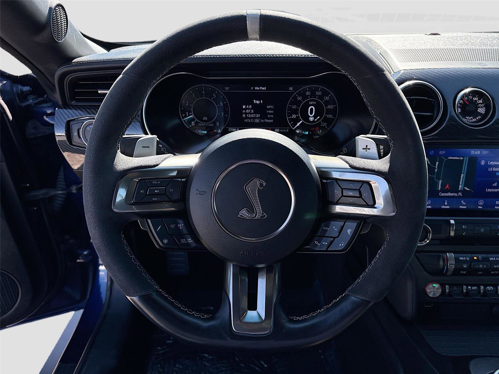 Used 2020 Ford Mustang Shelby GT500 w/ Carbon Fiber Track Pack image 12