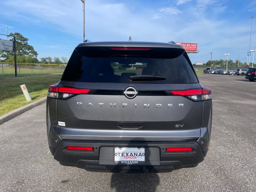 Used 2024 Nissan Pathfinder SV FWD image 6